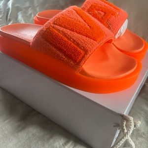 Orange IVY PARK Slides